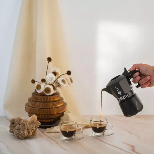 Bialetti Brikka Noir Exclusive kotyogós kávéfőző - 2 adagos