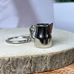 Tejkiöntő kanna kulcstartó - ezüst