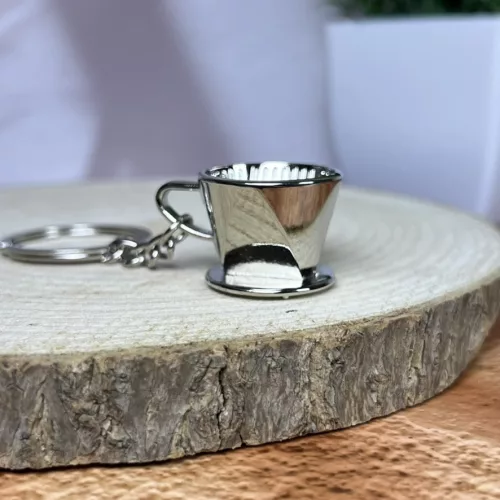 V60 dripper kulcstartó – ezüst